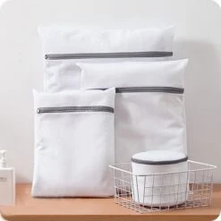 Merkloos Waszak 4 Delig - 1x Groot (50x60 Cm) - 1x Middel ( 40x50cm) - 1x Normaal (30x40cm) - 1x BH (17x15cm) -Thuis Wassen 1200x1200 1374