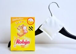 Robijn Geurbuiltjes Zwitsal 1 X 3 Stuks - Geur- Geurbuiltjes- Geurzakjes Voor In De Kledingkast -Thuis Wassen 1200x865 2